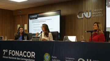 7º Fórum Nacional das Corregedorias (FONACOR) - PAINEL 3: A CORREGEDORIA NACIONAL E O APERFEIÇOAMENTO DOS SERVIÇOS EXTRAJUDICIAIS. Juízas Auxiliares da Corregedoria Nacional de Justiça, Dra. Daniela Madeira, Dra. Carolina Ranzolin e Dra. Renata Gil. Foto: Luiz Silveira/Ag. CNJ.